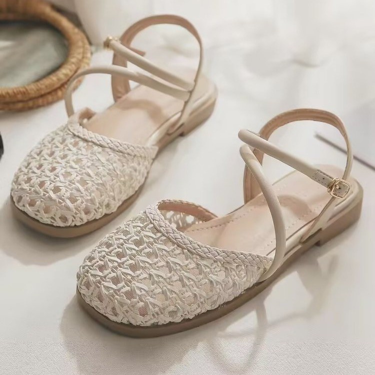 Women Fashion Outfits - Sandales fermées de style français pour