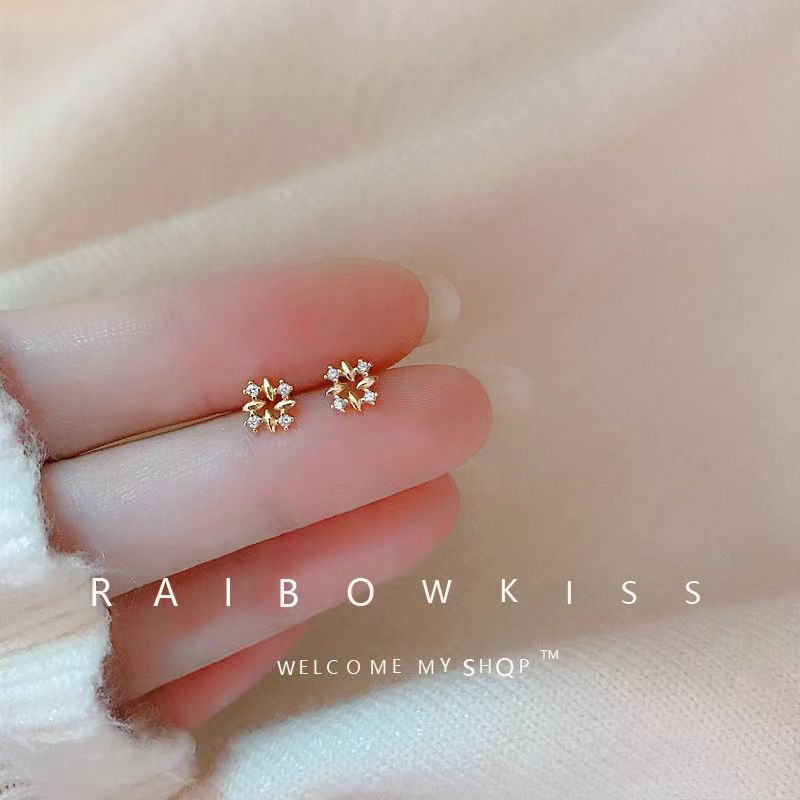 Boucles d'oreilles à clous en  - Women'S Fashion Show 2022 avis et prix