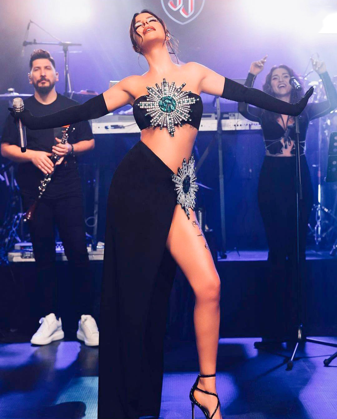 Robe longue fendue haute pour  - Women'S Fashion Show 2022 avis et prix